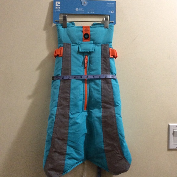 NWT RC Pets Vortex dog parka. - Picture 12 of 15